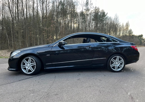 Mercedes-Benz Klasa E cena 51500 przebieg: 224800, rok produkcji 2010 z Mogielnica małe 529